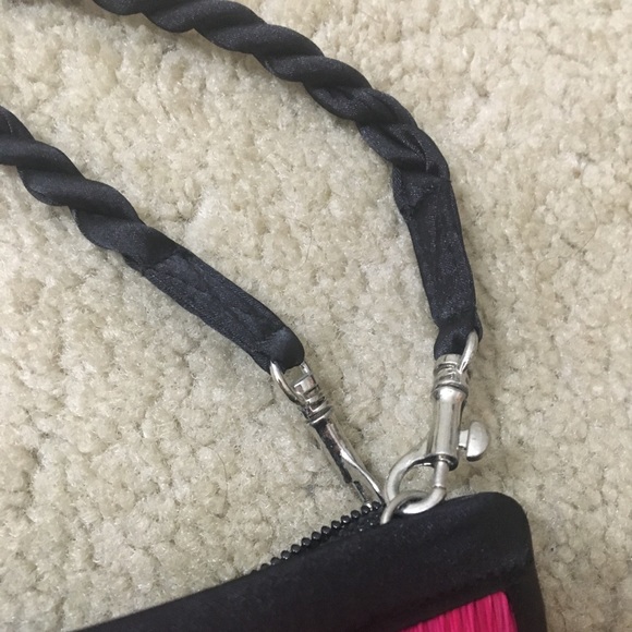 Baskets of Cambodia Woven Bamboo Purse Shoulder Bag Pink Black Detachable Staps - Picture 7 of 10